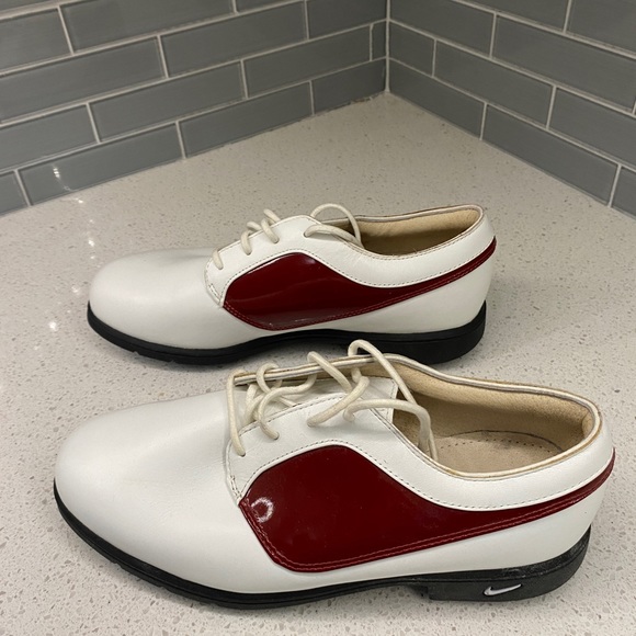 Nike Air Comfort Golf Shoes - Picture 2 of 7